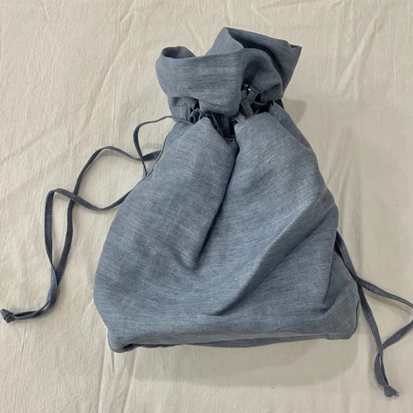 Large Cult Gaia Linen Drawstring Bag - Picture 2 of 7
